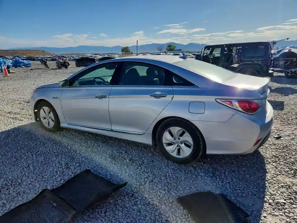 KMHEC4A42FA128423 2015 HYUNDAI SONATA-1