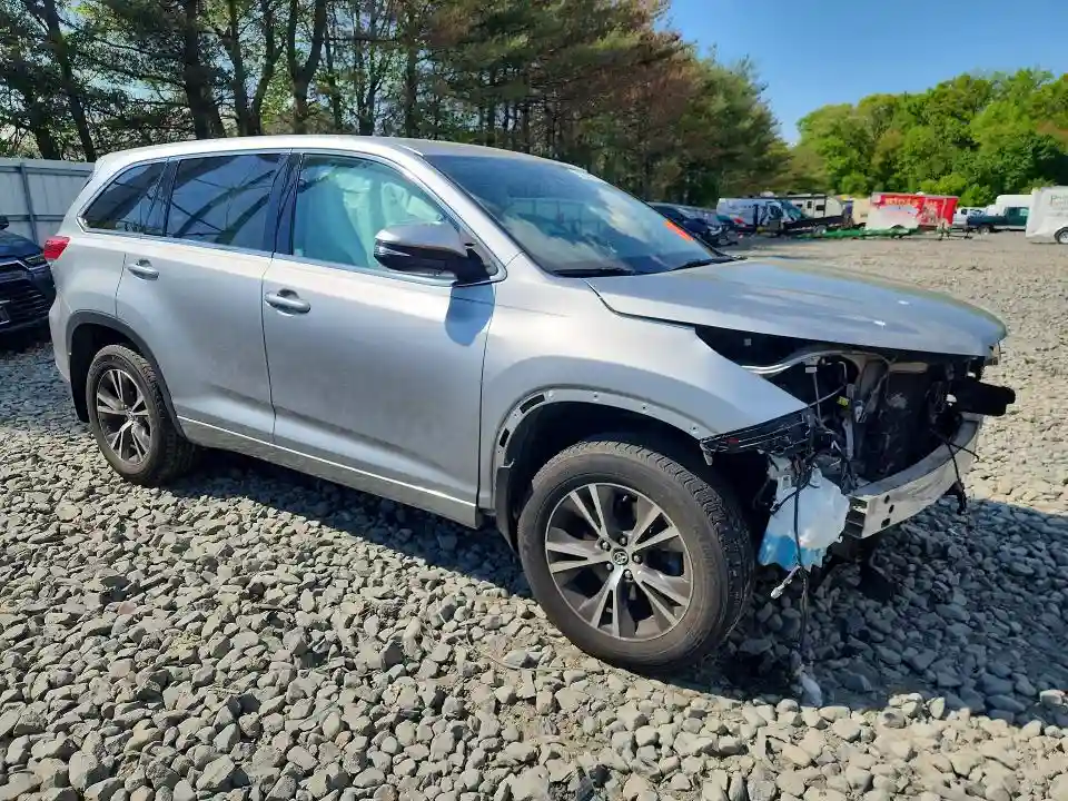 5TDBZRFHXHS425136 2017 TOYOTA HIGHLANDER-3