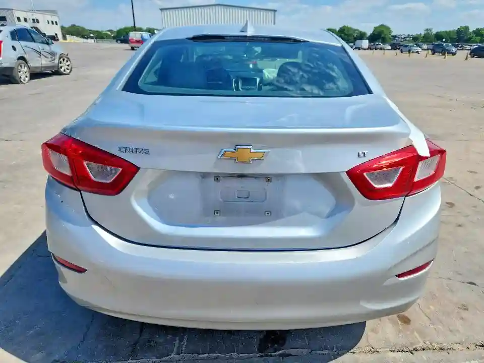 1G1BE5SM3H7237150 2017 CHEVROLET CRUZE-5