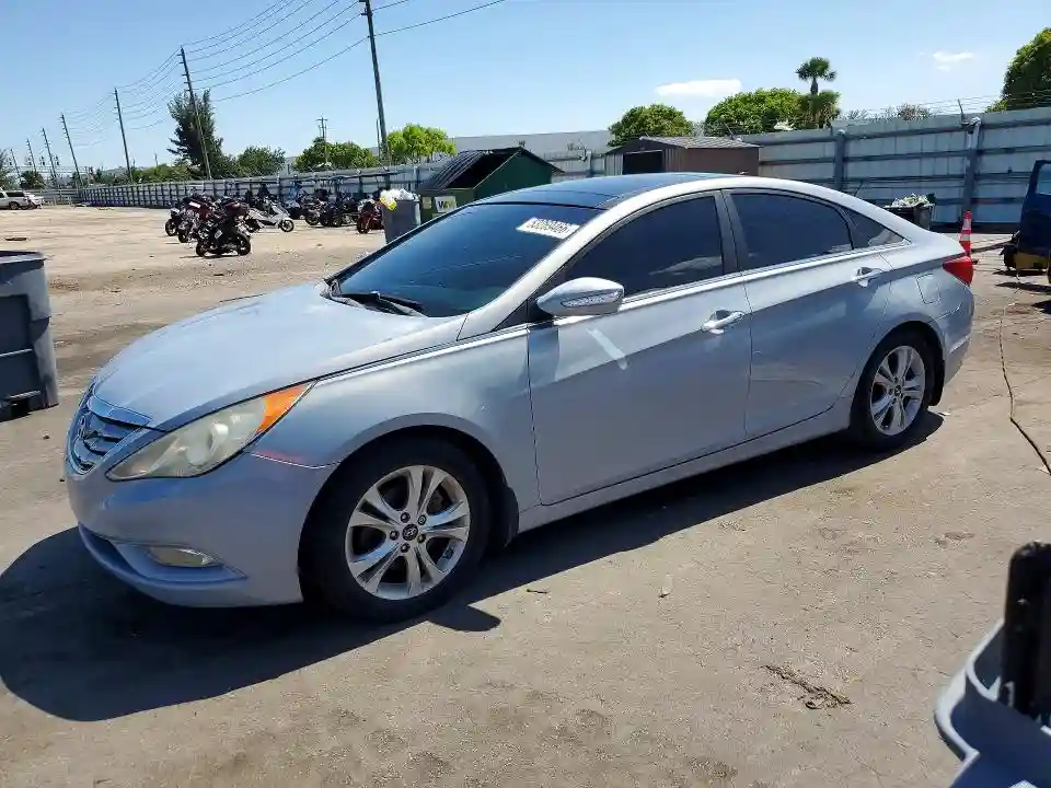 5NPEC4AC4CH338439 2012 HYUNDAI SONATA-0