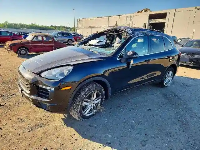 WP1AA2A26HKA91660 2017 PORSCHE CAYENNE-0