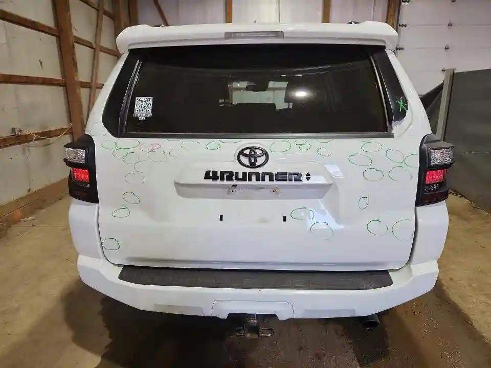 JTEMU5JR3M5962359 2021 TOYOTA 4RUNNER-5