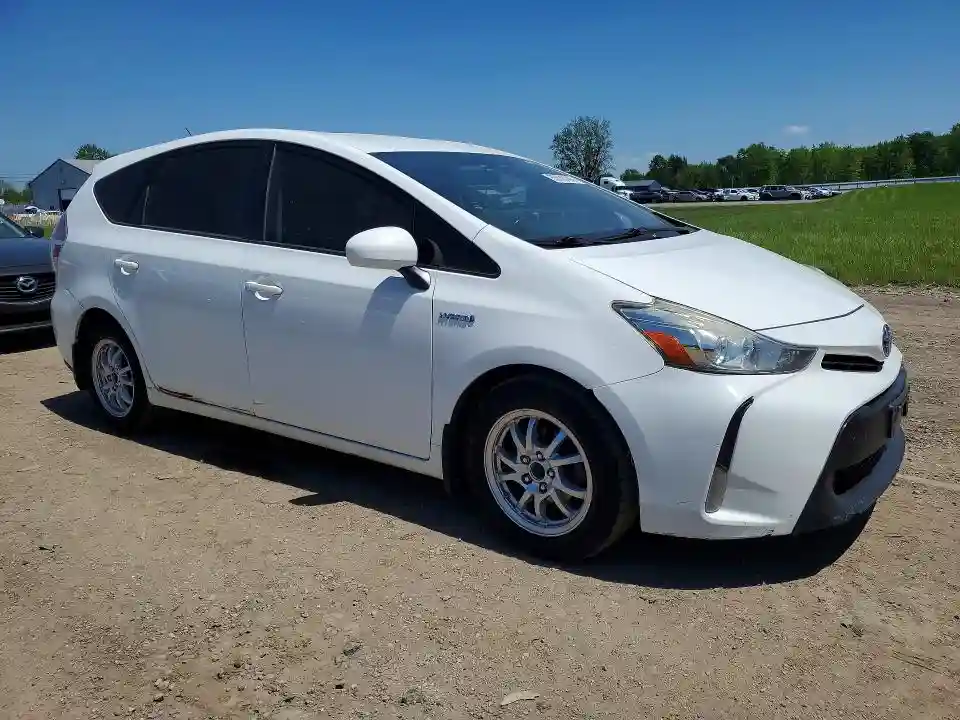 JTDZN3EU7FJ019976 2015 TOYOTA PRIUS-3