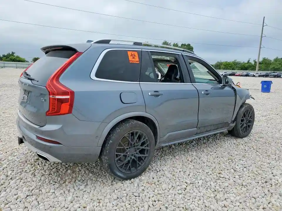 YV4A22PK0G1073520 2016 VOLVO XC90-2
