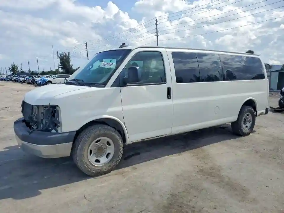 1GAZGPFG0J1333187 2018 CHEVROLET EXPRESS-0