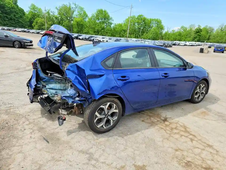3KPF24AD5ME345017 2021 KIA FORTE-2
