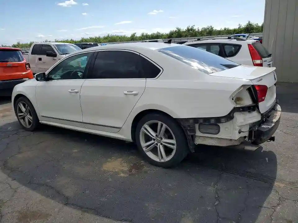 1VWCN7A3XEC030626 2014 VOLKSWAGEN PASSAT-1