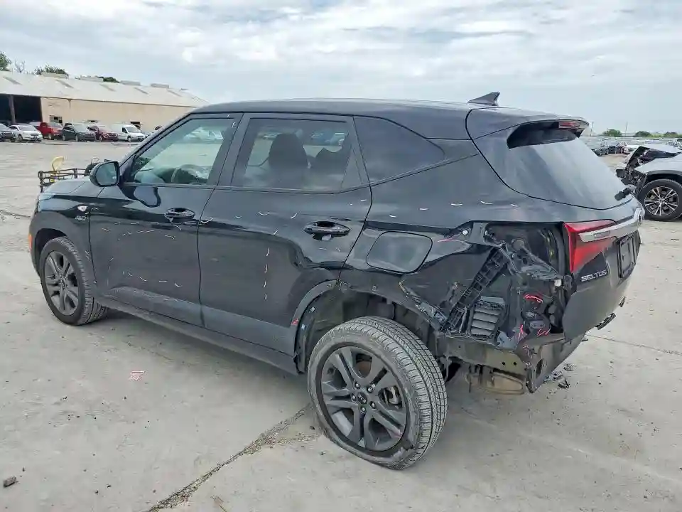 KNDEPCAAXM7047172 2021 KIA SELTOS-1