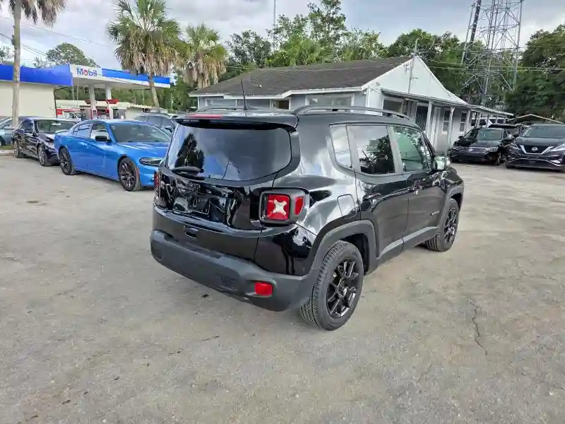 ZACNJABB6LPL32172 2020 JEEP RENEGADE-3