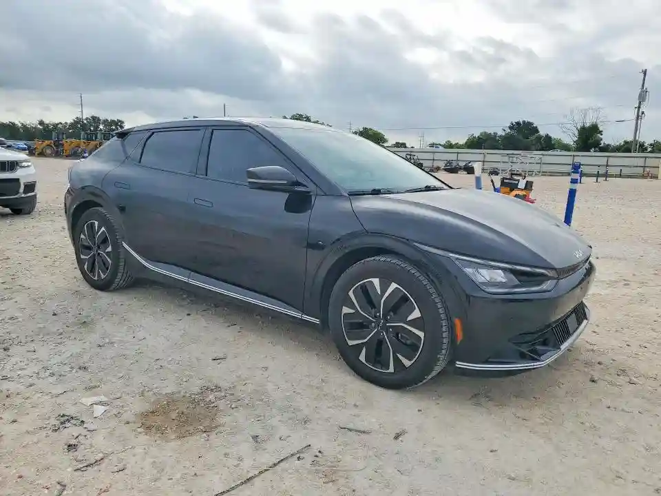 KNDC34LA3N5056699 2022 KIA ALL OTHER-3