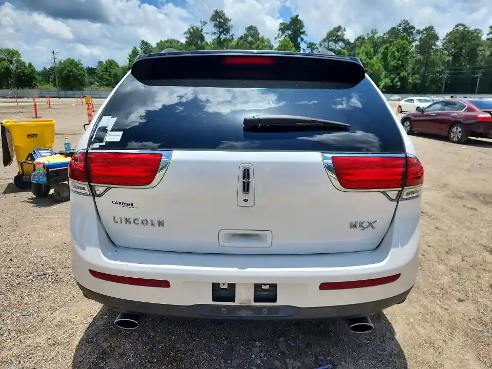 2LMDJ6JK7EBL03655 2014 LINCOLN MKX-5