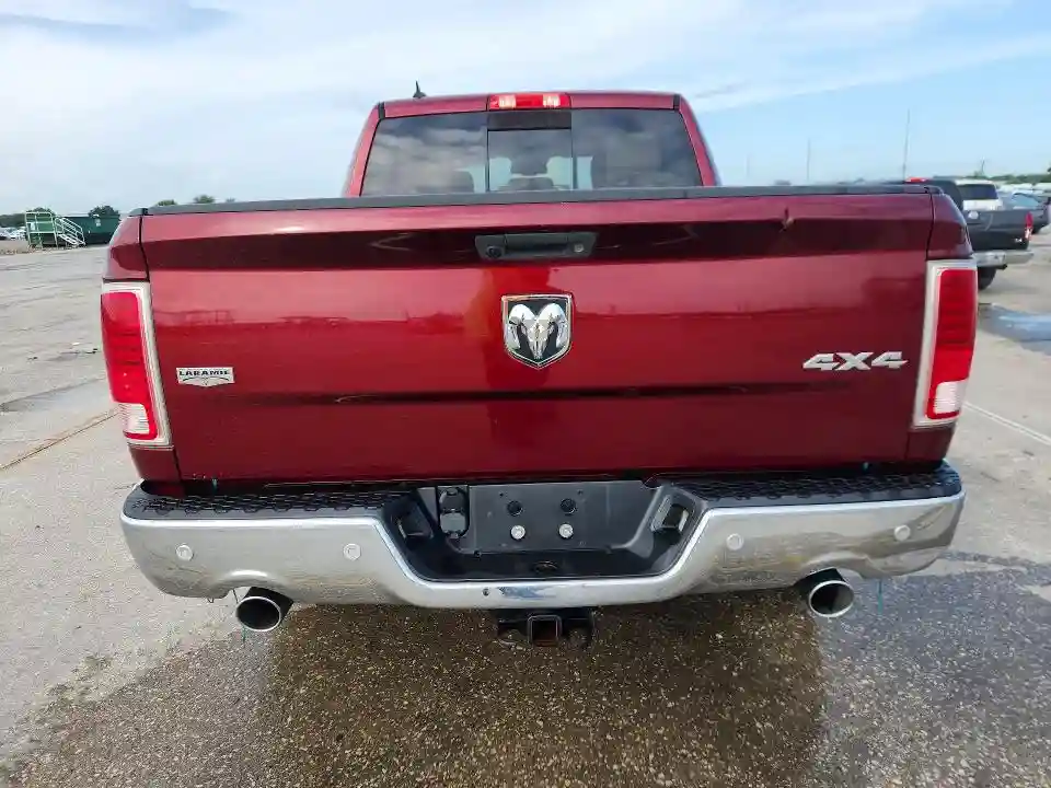 1C6RR7NM7JS233923 2018 RAM 1500-5