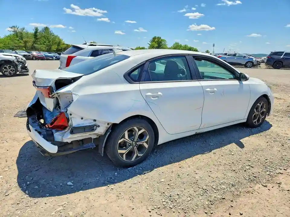 3KPF24ADXKE040500 2019 KIA FORTE-2