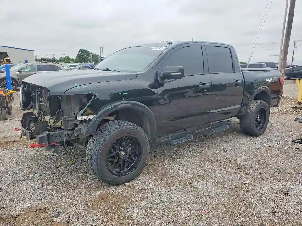 1N6AA1ED2MN533976 2021 NISSAN TITAN PRO--0