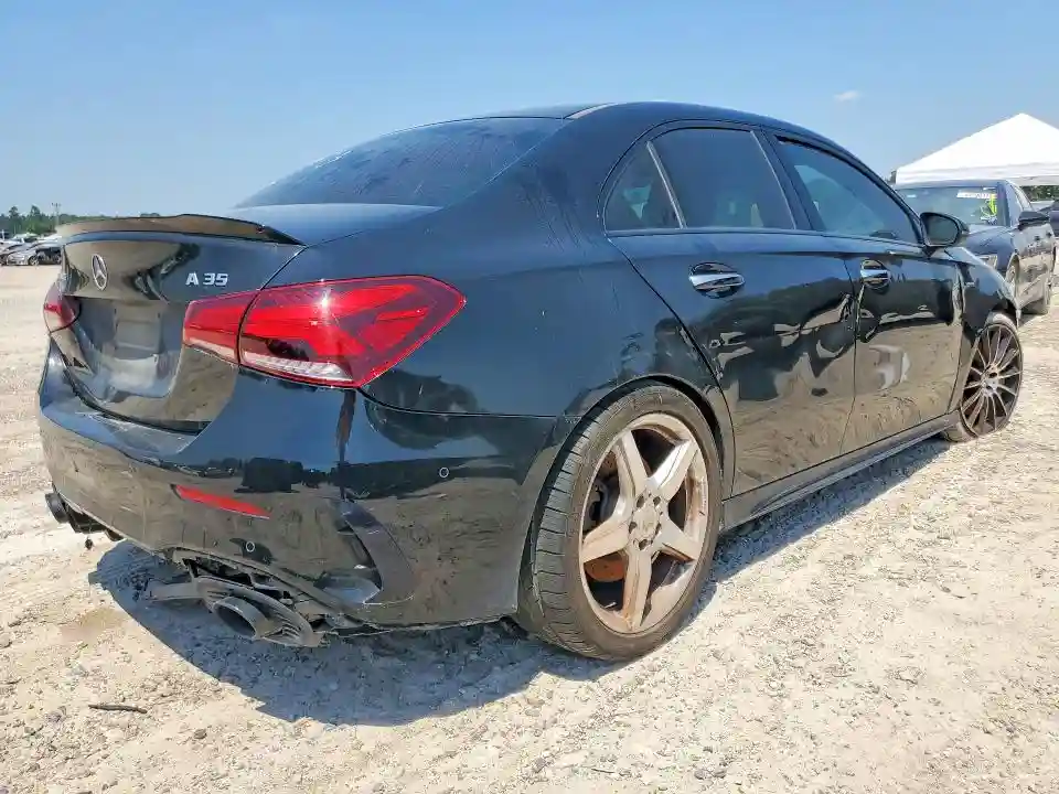 W1K3G5BB8MJ321245 2021 MERCEDES-BENZ A-CLASS-2