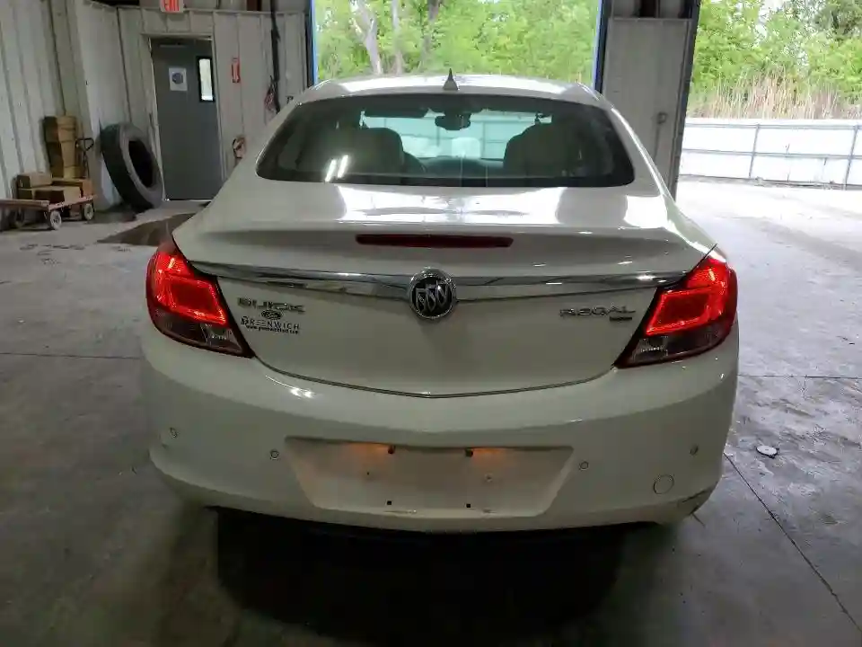 W04GR5EC9B1093841 2011 BUICK REGAL-5