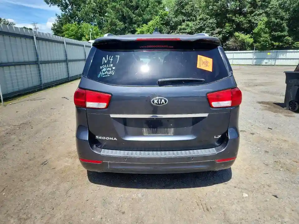 KNDMB5C11F6021166 2015 KIA SEDONA-5