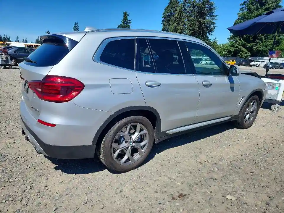 5UXTS1C08M9F53930 2021 BMW X3-2