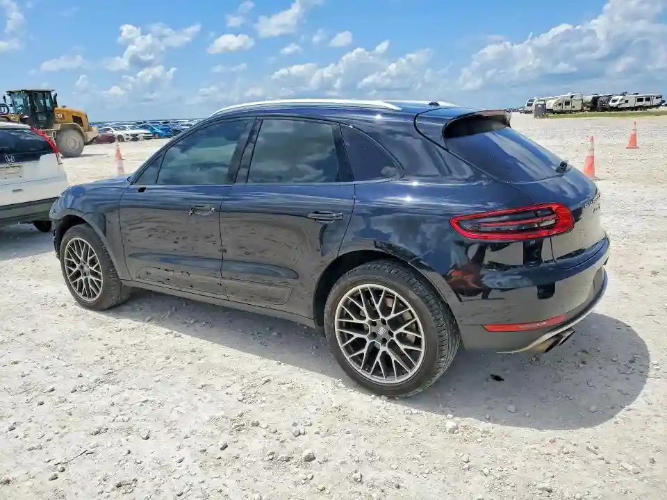 WP1AB2A53HLB12885 2017 PORSCHE MACAN-1