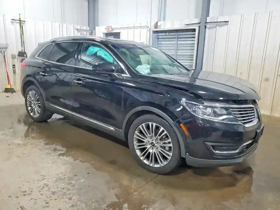 2LMPJ8LR4HBL38810 2017 LINCOLN MKX-3