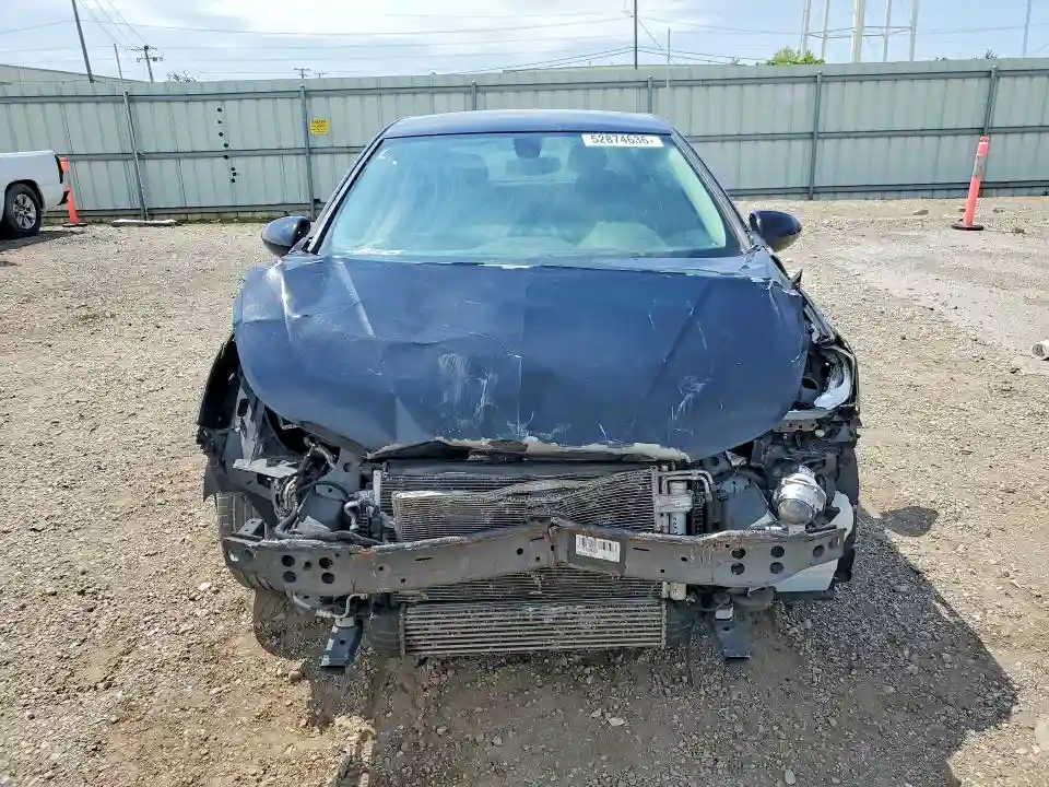 1G1BE5SM5H7266973 2017 CHEVROLET CRUZE-4