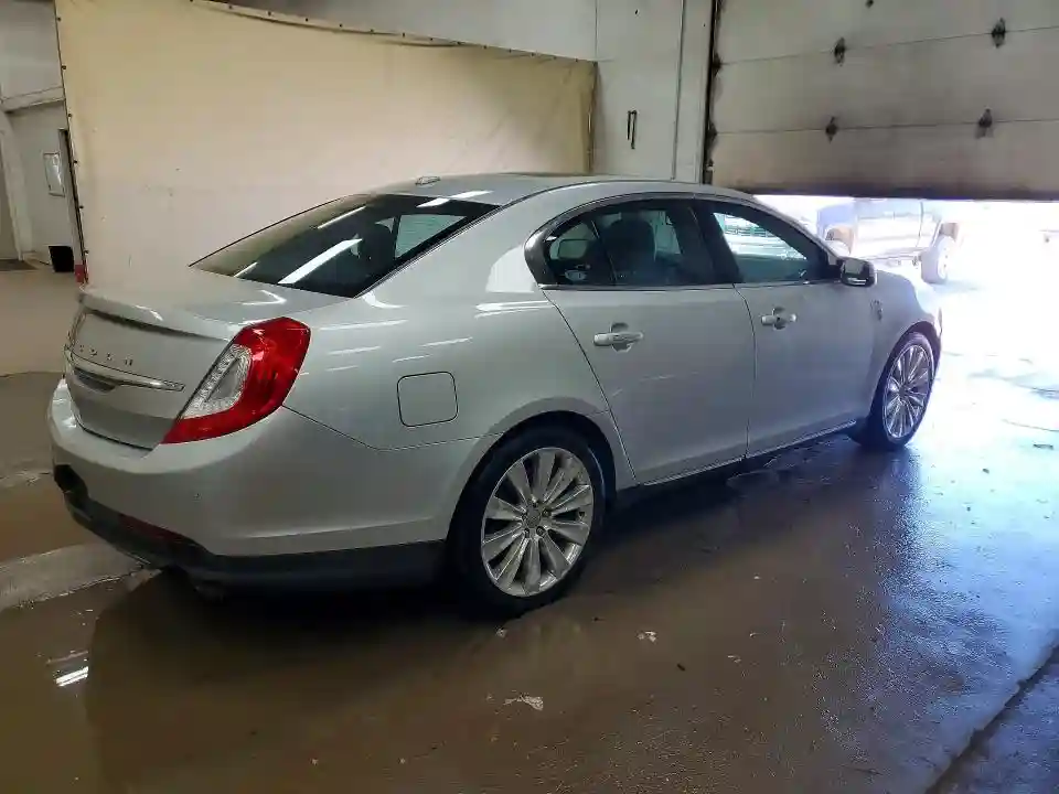 1LNHL9FT0FG607365 2015 LINCOLN MKS-2