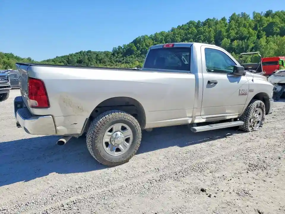 3C6MR5AJ8EG125849 2014 RAM 2500-2