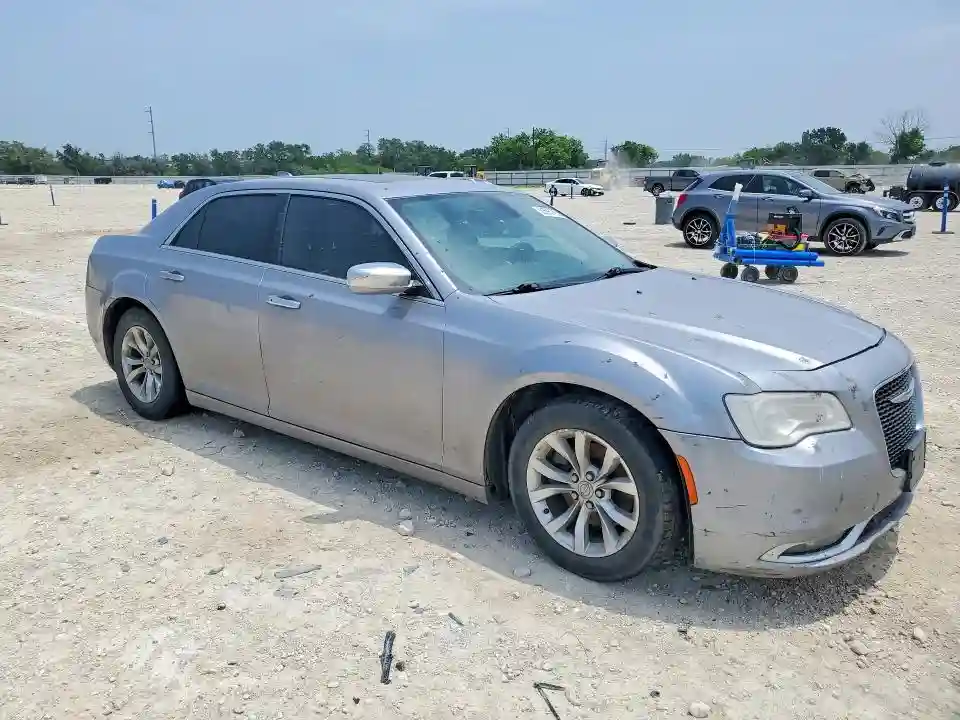 2C3CCAAG3GH233953 2016 CHRYSLER 300-3