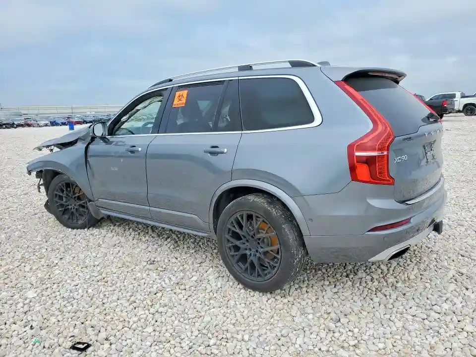 YV4A22PK0G1073520 2016 VOLVO XC90-1