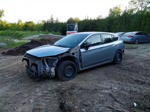 4S3GTAA62H3706900 2017 SUBARU IMPREZA-1