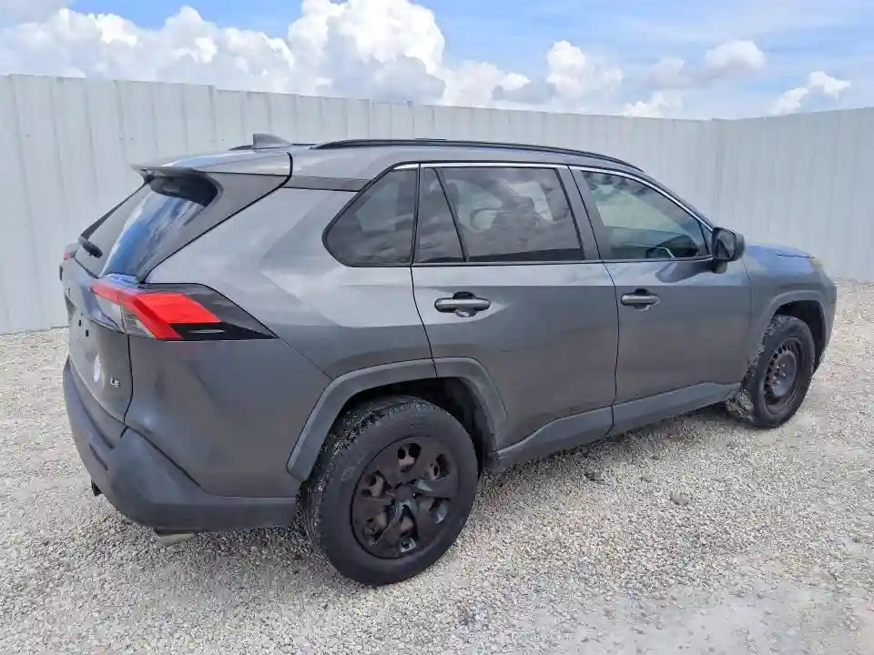 JTMH1RFV2KD501877 2019 TOYOTA RAV4-2