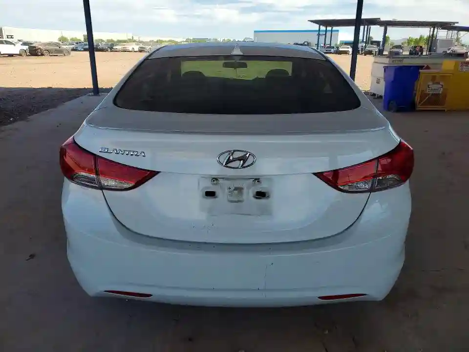 5NPDH4AE5DH455091 2013 HYUNDAI ELANTRA-5