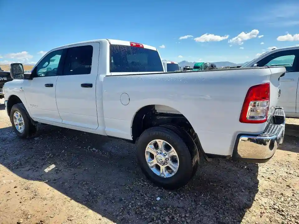 3C6UR5DL8PG515074 2023 RAM 2500-1