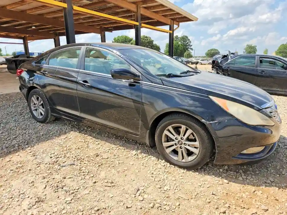 5NPEB4AC8DH810484 2013 HYUNDAI SONATA-3
