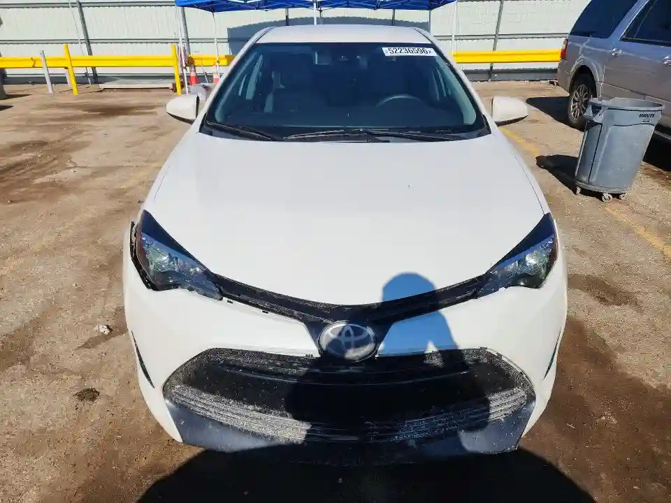 5YFBURHE6JP801184 2018 TOYOTA COROLLA-4