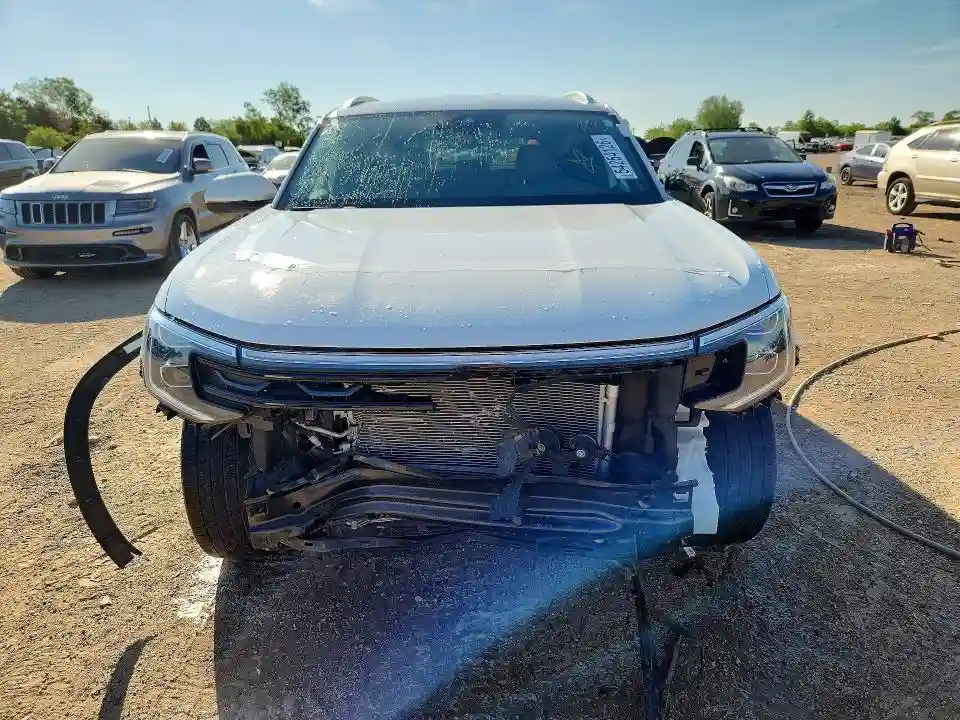 1V2HE2CA3RC234860 2024 VOLKSWAGEN ATLAS-4