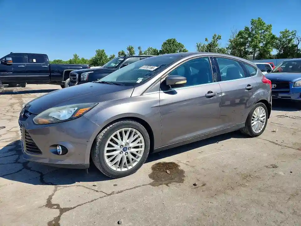 1FADP3N24DL106258 2013 FORD FOCUS-0