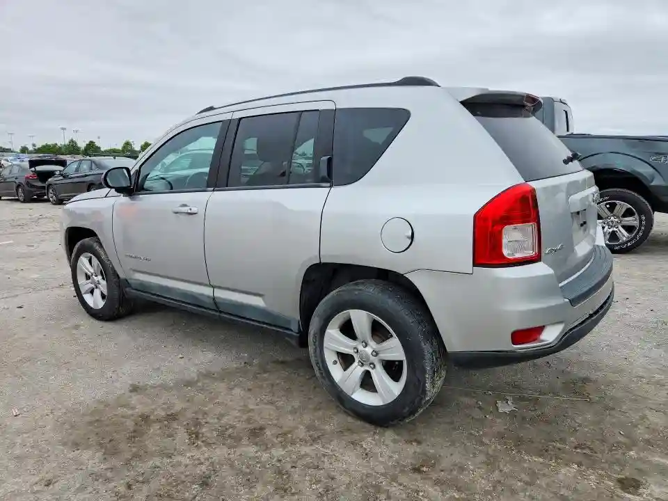 1J4NF1FB2BD159093 2011 JEEP COMPASS-1