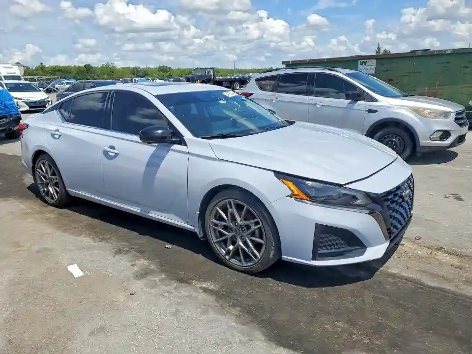 1N4AL4CV8PN319000 2023 NISSAN ALTIMA-3