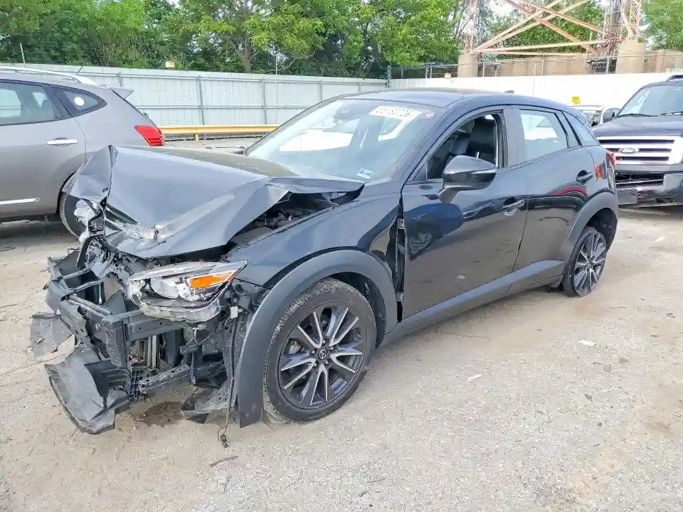 JM1DKDC79J1323065 2018 MAZDA CX-3-0