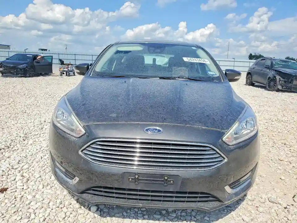 1FADP3N23JL289650 2018 FORD FOCUS-4