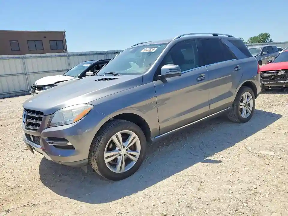 4JGDA5HB1DA162068 2013 MERCEDES-BENZ M-CLASS-0