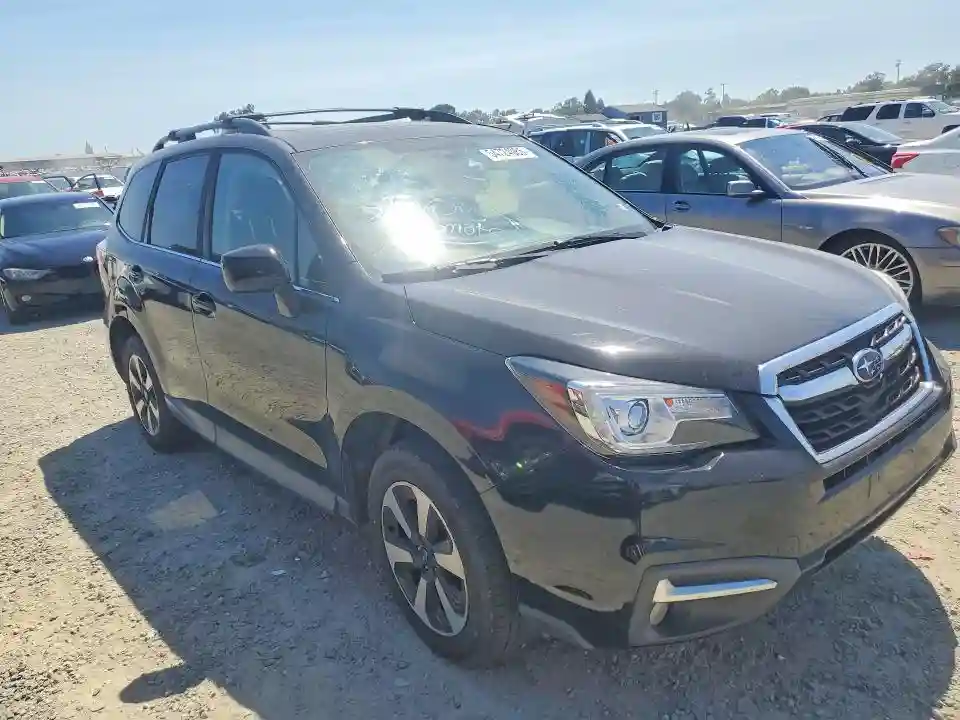 JF2SJARCXJH408888 2018 SUBARU FORESTER-3