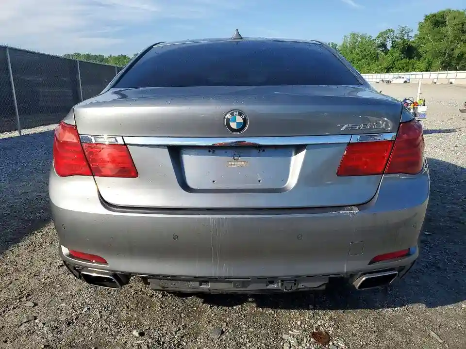 WBAKB8C52CC963698 2012 BMW 7 SERIES-5