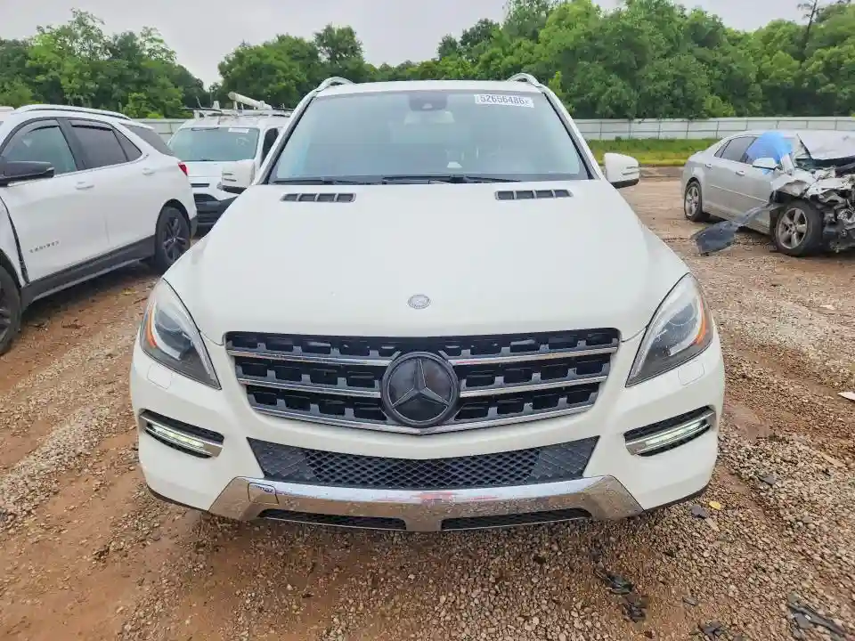 4JGDA2EBXCA079322 2012 MERCEDES-BENZ M-CLASS-4