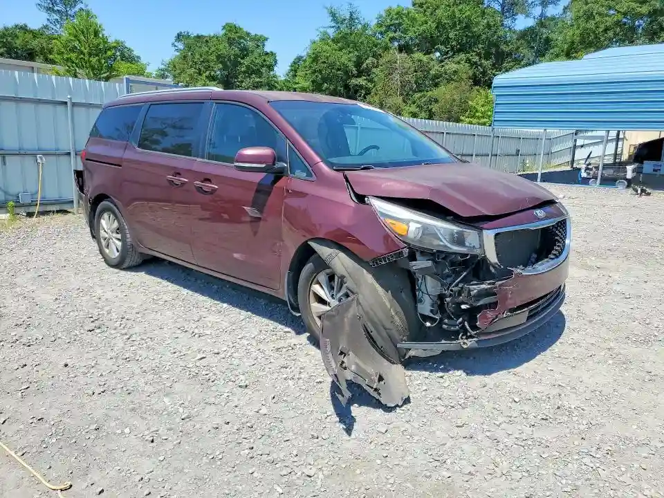 KNDMB5C17H6324214 2017 KIA SEDONA-3