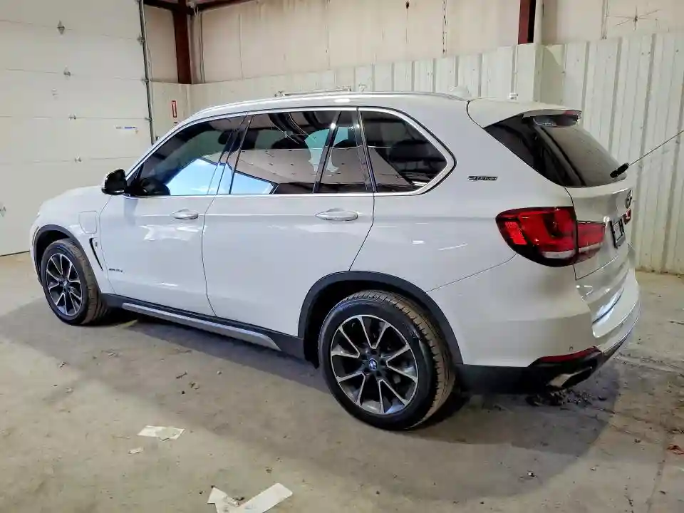 5UXKT0C5XJ0V99870 2018 BMW X5-1