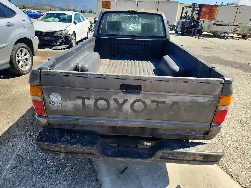 JT4RN70D1G0014617 1986 TOYOTA ALL OTHER-5