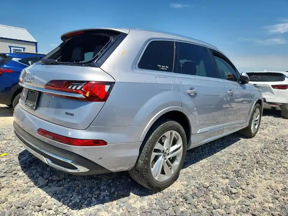 WA1LJBF77ND007760 2022 AUDI Q7-2
