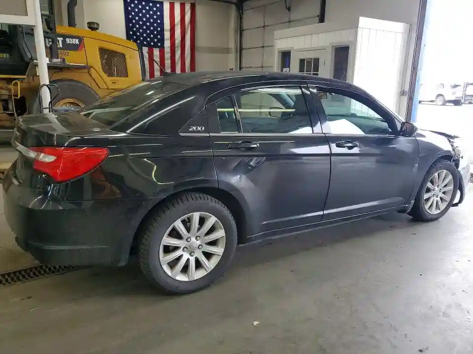 1C3CCBBG7EN114344 2014 CHRYSLER 200-2